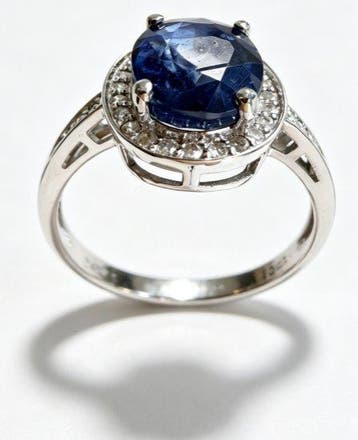Ring - 14 karaat Witgoud - 2.85ct. tw. Saffier - Diamant -