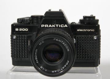 Praktica B200 + Praktica 1,8/50mm | Analoge camera