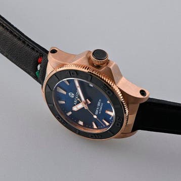 ARCAIDO - PRIMO BRONZE - Homme - 2026, Nieuw