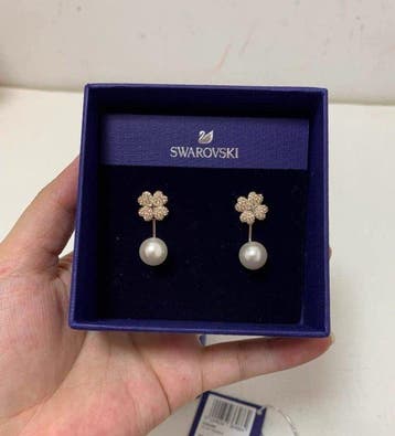 Swarovski - Statuette, Swarovski pearl four-leaf clover rose