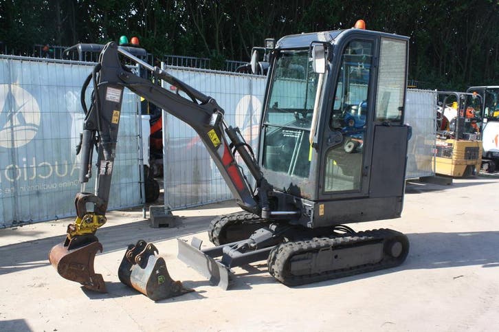 Veiling: Minigraver Volvo EC18E Diesel 12kW 2020, Zakelijke goederen, Machines en Bouw | Kranen en Graafmachines, Ophalen