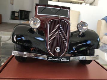 Hachette 1:8 - Voiture miniature - Traction cabriolet 1/8, Nieuw
