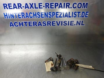 Klepveren Opel Kadett B (motorruimte, Motor), Verzenden