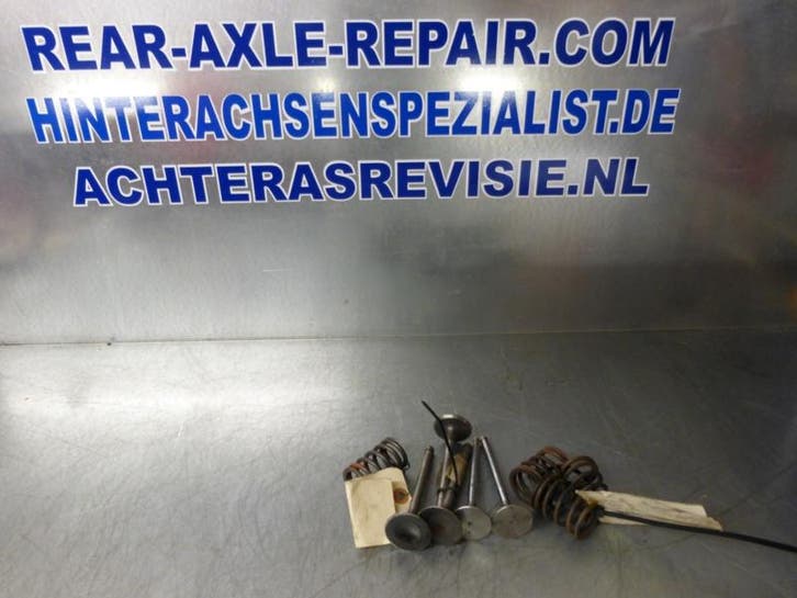 Klepveren Opel Kadett B (motorruimte, Motor), Auto-onderdelen, Motor en Toebehoren, Nieuw, Opel, Verzenden
