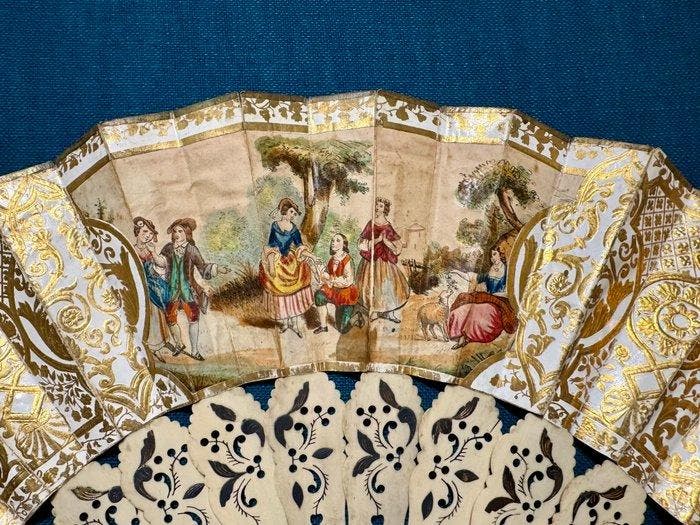 Handwaaier - Bladgoud, kaart, zwaan - Ventaglio Plié, Antiek en Kunst, Antiek | Overige Antiek