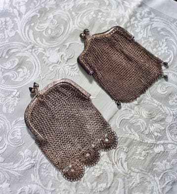 Brace bags - Twee antieke maliën beugeltasjes in alpacca •