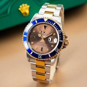 Rolex - Submariner Date Patina Champagne Dial - 16613 -