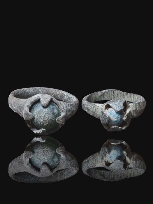 Nomades Bronze, Lot de 2 Bague (Sans prix de réserve), Handtassen en Accessoires, Antieke sieraden