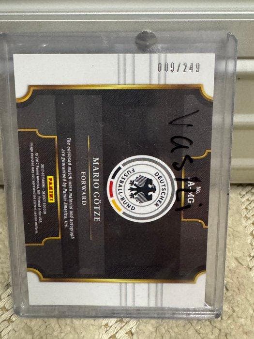2017/18 Panini Select Mario Götze 009/249 Memorabilia kaart,, Verzamelen, Stickers