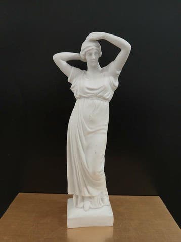 Limoges - Beeldje - Classical female figure; 25 cm -, Antiek en Kunst