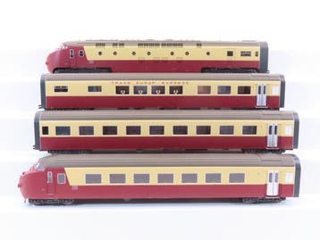 Trix H0 - 22132 - Treinstel (1) - 4-Delige set TEE treinstel, Hobby en Vrije tijd, Nieuw