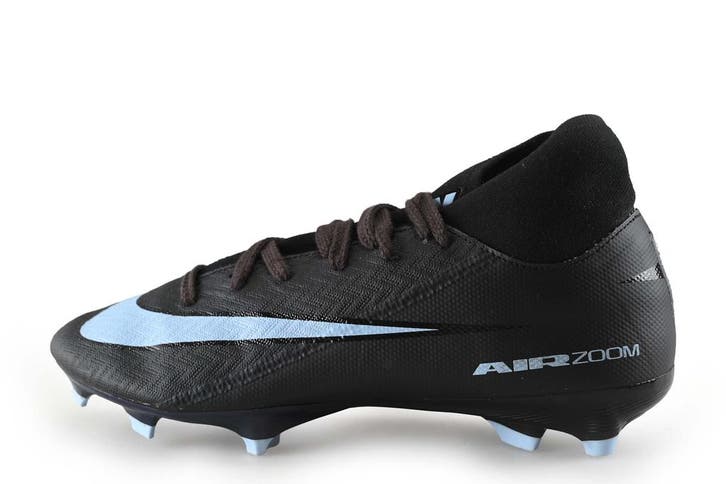 Nike Voetbalschoenen in maat 41 Zwart, Kleding | Heren, Schoenen, Zwart, Zo goed als nieuw, Verzenden