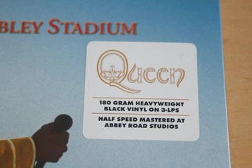 Queen - Live At Wembley Stadium - 3 x LP album (triple, Nieuw in verpakking