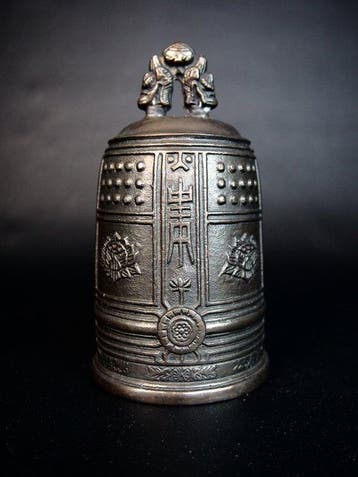 Altaarschel - Brons, Japanse boeddhistische rituele belset –