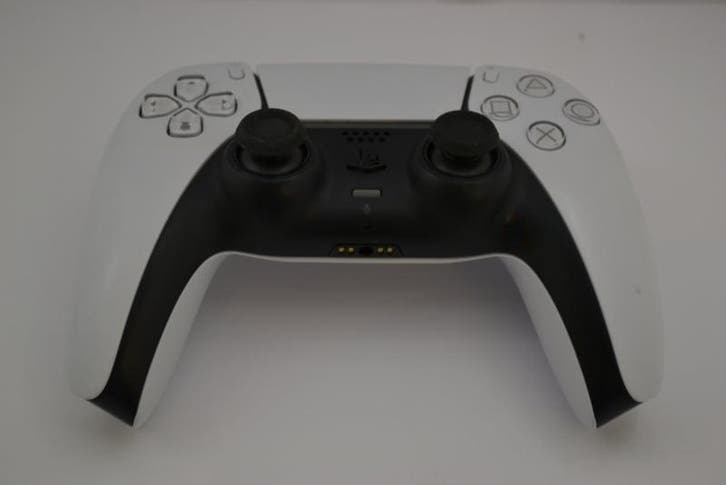 PlayStation 5 Official DualSense Controller Wit (Hall Effect, Consoles de jeu & Jeux vidéo, Consoles de jeu | Sony Consoles | Accessoires