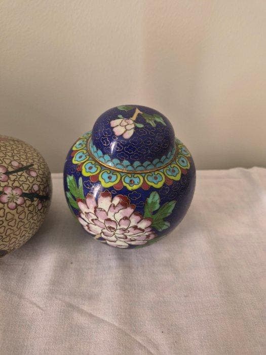 Vase - Emaux cloisonnés sur cuivre - Chine (Sans prix de, Antiek en Kunst, Antiek | Overige Antiek