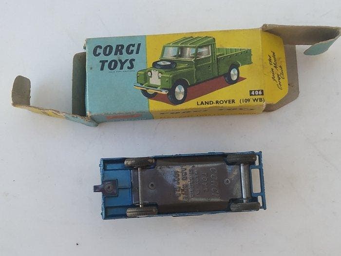 Corgi - Modelauto (2) - Original First Issue Corgi First, Hobby & Loisirs créatifs, Voitures miniatures | 1:5 à 1:12