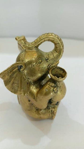 sculptuur, Vintage Brass Baby Elephant Figurine - Trunk Up