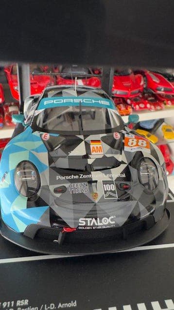 IXO 1:18 - Voiture miniature - Porsche 911 RSR-19 #88 -