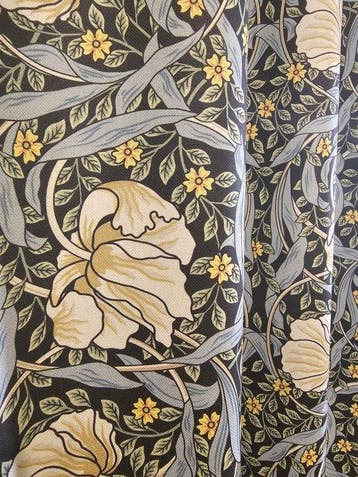 Stof Pimpernel Morris Art Nouveau Beperkte oplage zwart -