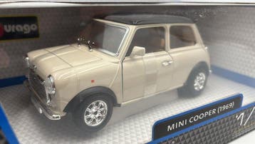 Bburago 1:18 - Voiture miniature - Mini Cooper 1969 -