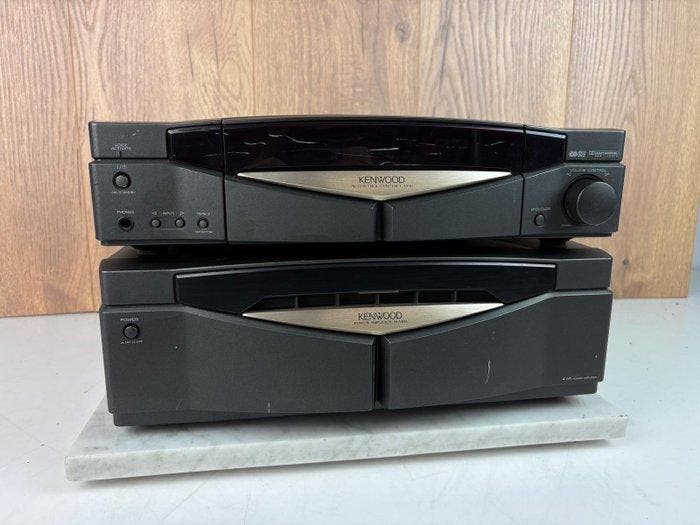 Kenwood - M-A100 Vermogenversterker + C-V150 Voorversterker, Audio, Tv en Foto, Radio's