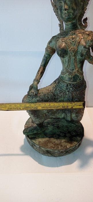 Monumentale antike Thepanom-/Devata-Figur 5 kg. aus