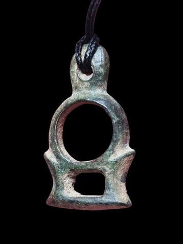 Keltisch Brons, Stunning & Rare Talisman Hanger (Zonder