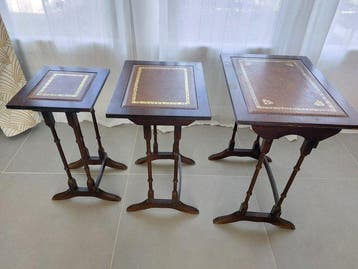 Set bijzettafels - Hout