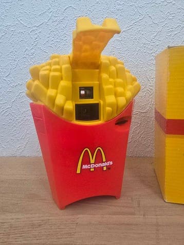 McDonalds French fries with original box NEW Analoge camera, Nieuw