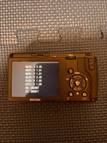 Ricoh GR Digital II Click 2667 Near Mint Appareil photo, Nieuw