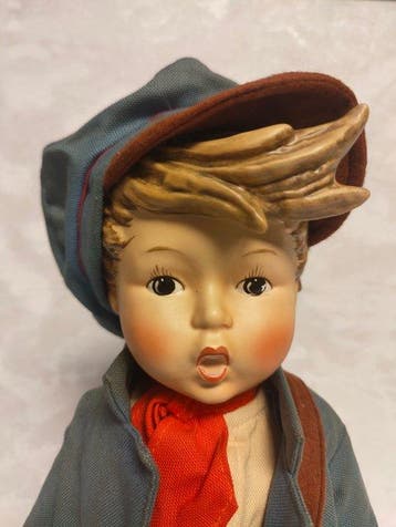 Goebel - M.I. Hummel - Beeld, Postman 119/D - 40 cm -