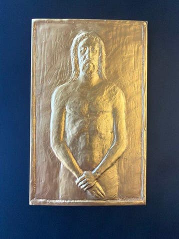 Enrico Manfrini (1917-2004) - Reliëf, Uomo della Sindone -