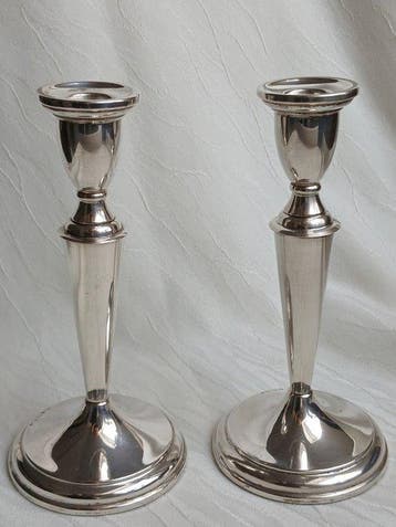 Kandelaar (2) - .835 zilver - zilveren kandelaren, Antiek en Kunst