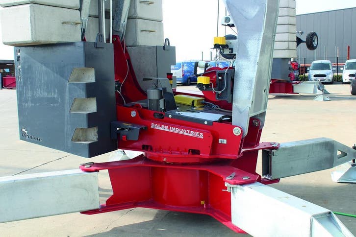 Bouwkraan DB33 26 meter aan 0% rente! Gru Dalbe | De Ceuster, Zakelijke goederen, Machines en Bouw | Kranen en Graafmachines, Kraan