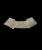 Oud-Chinees - Hanger huang in doorschijnende witte jade -