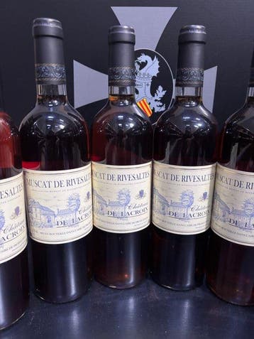 Château de Lacroix, Muscat de Rivesaltes - Roussillon,, Collections