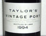 1994 Taylors - Vintage Port - Embouteillé en 1996 - Douro -
