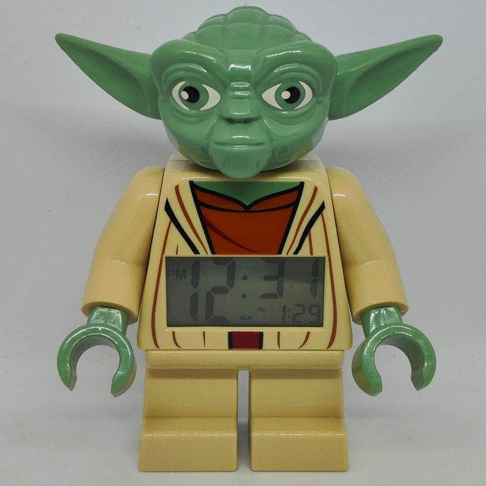 Lego - Star Wars - Master Yoda -Big Minifigure - Alarm clock, Enfants & Bébés, Jouets | Duplo & Lego