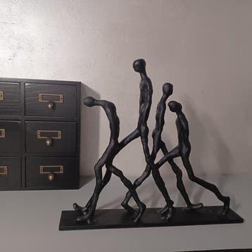 Sculpture, Les passants after Alberto Giacometti - 31 cm -