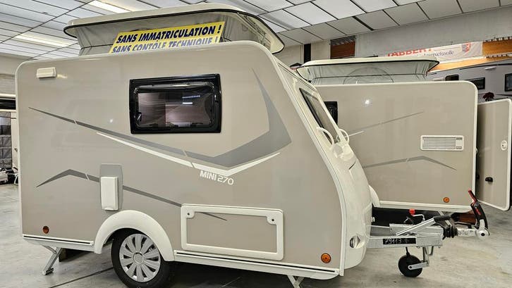 Trigano Silver Freestyle 270 !!! - 750kg !!!!!, Caravans en Kamperen, Caravans, 500 - 750 kg, Airco, Disselslot, Douche, Fietsenrek