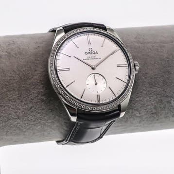 OMEGA - 40 mm, stainless steel on a leather strap - De Ville, Nieuw