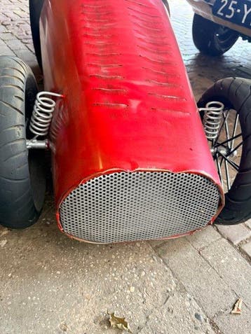 Voiture de course miniature - pedalauto retro racewagen -