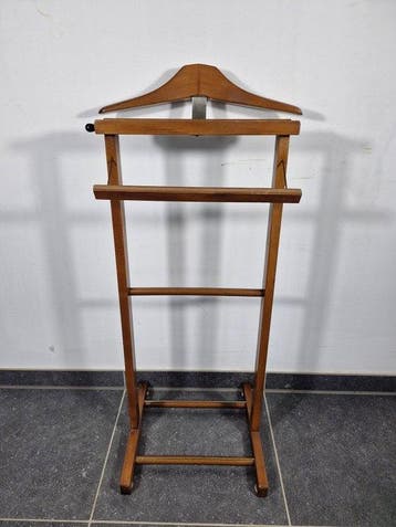 Porte-manteau - Bois - serviteur du seigneur