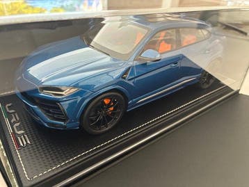 MR Collection Models 1:18 - Modelauto - Lamborghini Urus, Nieuw