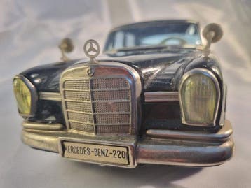 Ichiko - Blikken speelgoed - 1959 Mercedes-Benz 220 (W111