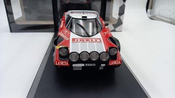 Minichamps 1:18 - Modelauto - Lancia Stratos Dynavit