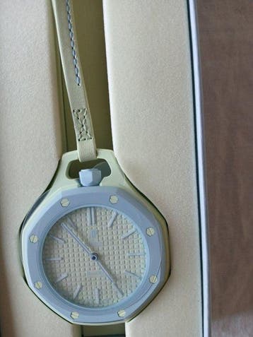 Swatch Royal Pop - Swatch × Audemars Piguet BLAUE ACHT -