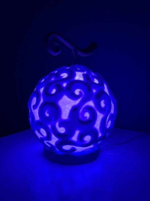 Tafellamp - Plastic - One Piece Gomu Gomu, Antiek en Kunst, Kunst | Designobjecten