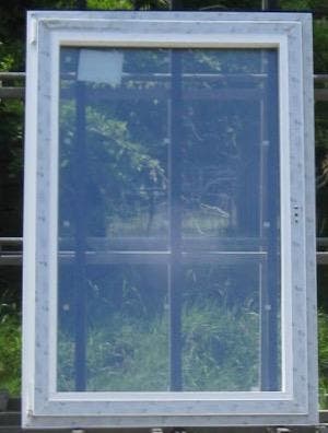 pvc raam , chassis , venster 96 x 142 wit / zwart ral 9005, Bricolage & Construction, Châssis & Portes coulissantes, Enlèvement ou Envoi